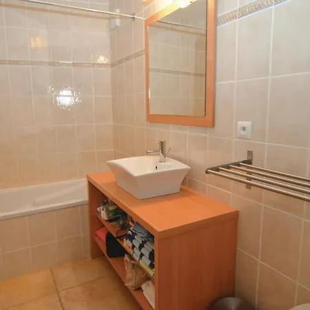 Amazing In Aigues-mortes With Wifi Ferienhaus